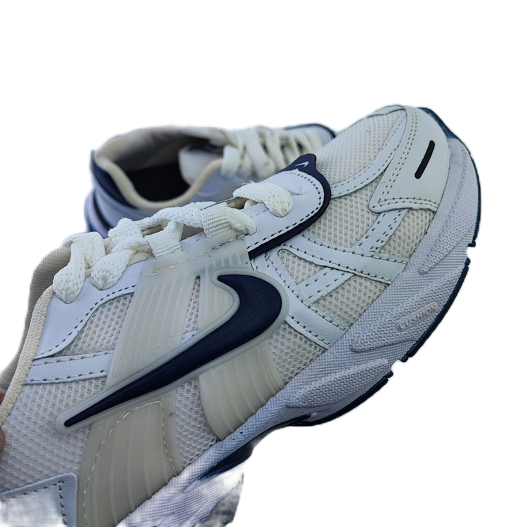 کفش اسپرت مردانه برند نایکی nike مدل وی تو کی V2K سفید سرمهای