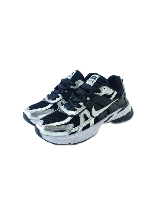 کفش اسپرت مردانه برند نایکی nike مدل وی تو کی V2K مشکی نقره ای