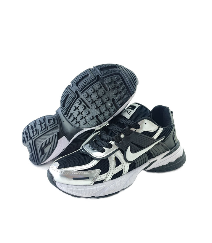 کفش اسپرت مردانه برند نایکی nike مدل وی تو کی V2K مشکی نقره ای
