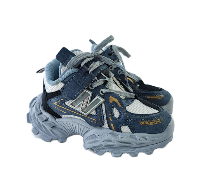 کفش بچگانه برند نیوبالانس newbalance طوسی سفید